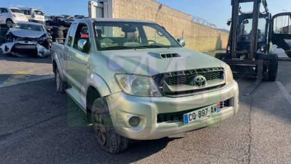 HILUX