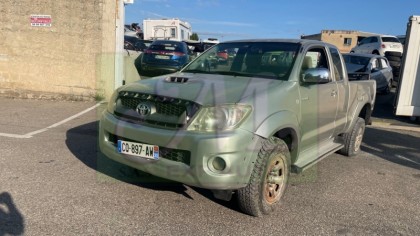 HILUX