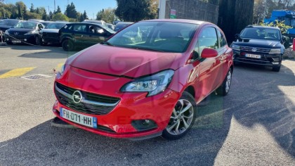 CORSA E