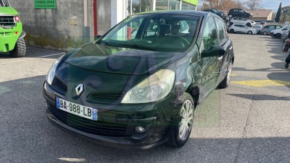 CLIO  III 1.5 DCI 105CH PRIVILEGE 