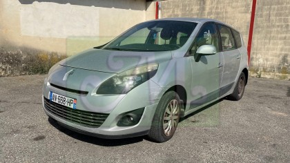 GRAND SCENIC III 1.5 DCI 106 EXPRESSION 7 PLACES