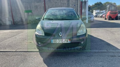 CLIO III 1.5 DCI 105CH