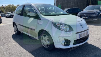 TWINGO II 1.2I 16V LEV 75 TREND 