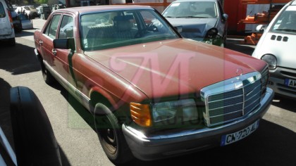 MERCEDES 260 SE