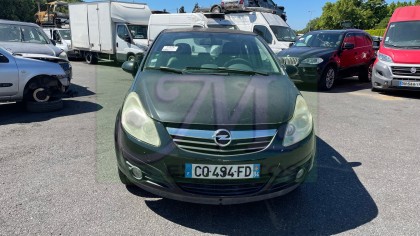 CORSA D 1.3 CDTI 90 COSMO