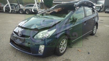 PRIUS III 1.8 HYBRIDE 136