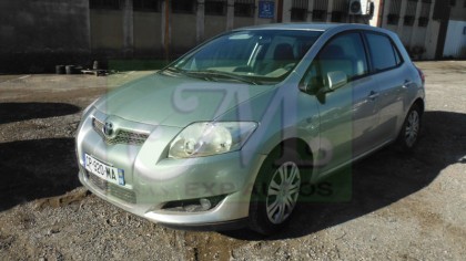 AURIS 1.4I LINEA LUNA