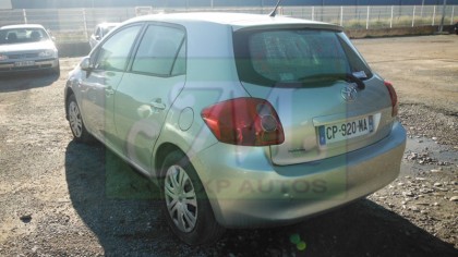 AURIS 1.4I LINEA LUNA