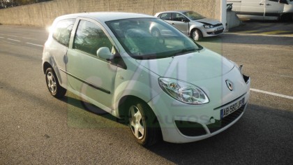 TWINGO II TREND 1.2I 16V LEV 75