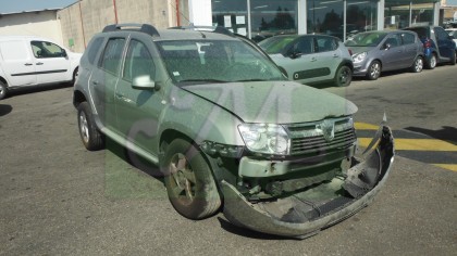 DUSTER 1.5 DCI 110 LAUREAT 